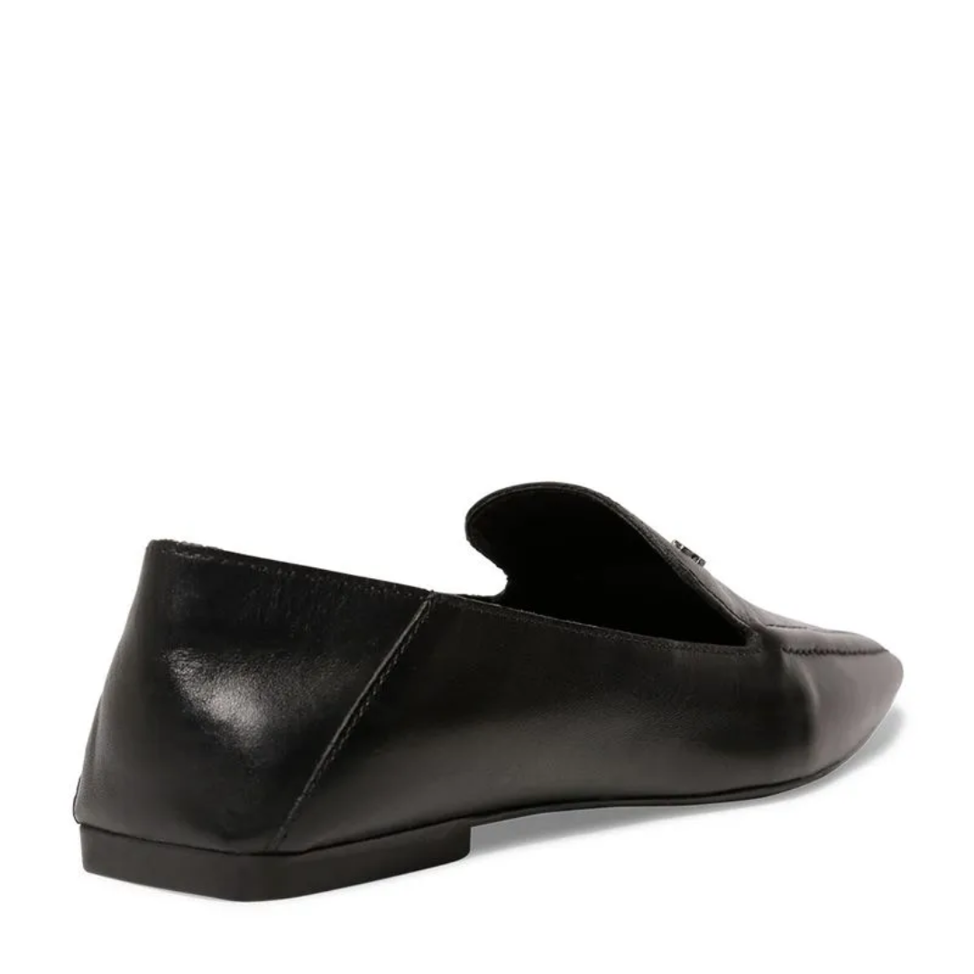 Sapato Santa Lolla Mocassim Preto Couro Flat Bico Quadrado