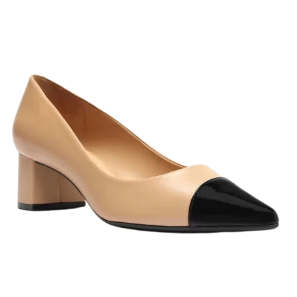 Scarpin Arezzo Nude Couro Bico Fino Cap Toe City