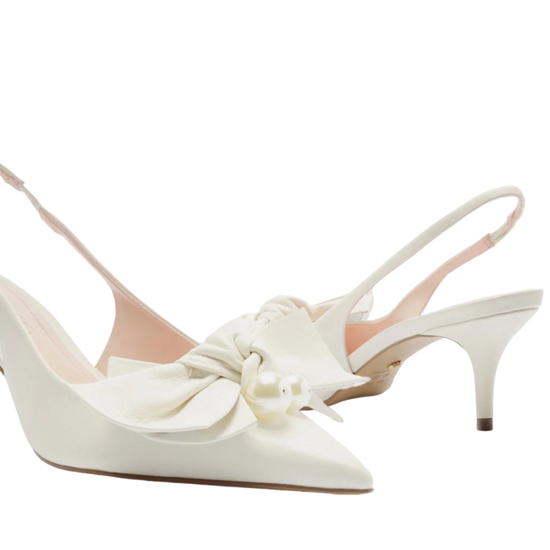 Scarpin Arezzo Branco Couro Slingback Laço Pérolas